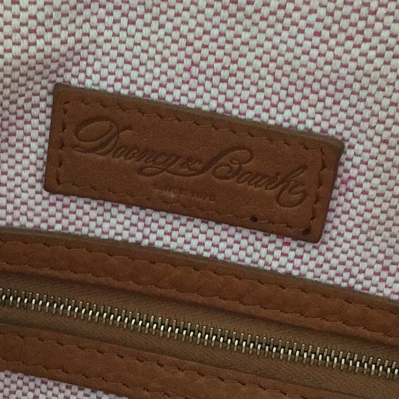 Dooney Bourke satchel purse - Picture 15 of 16